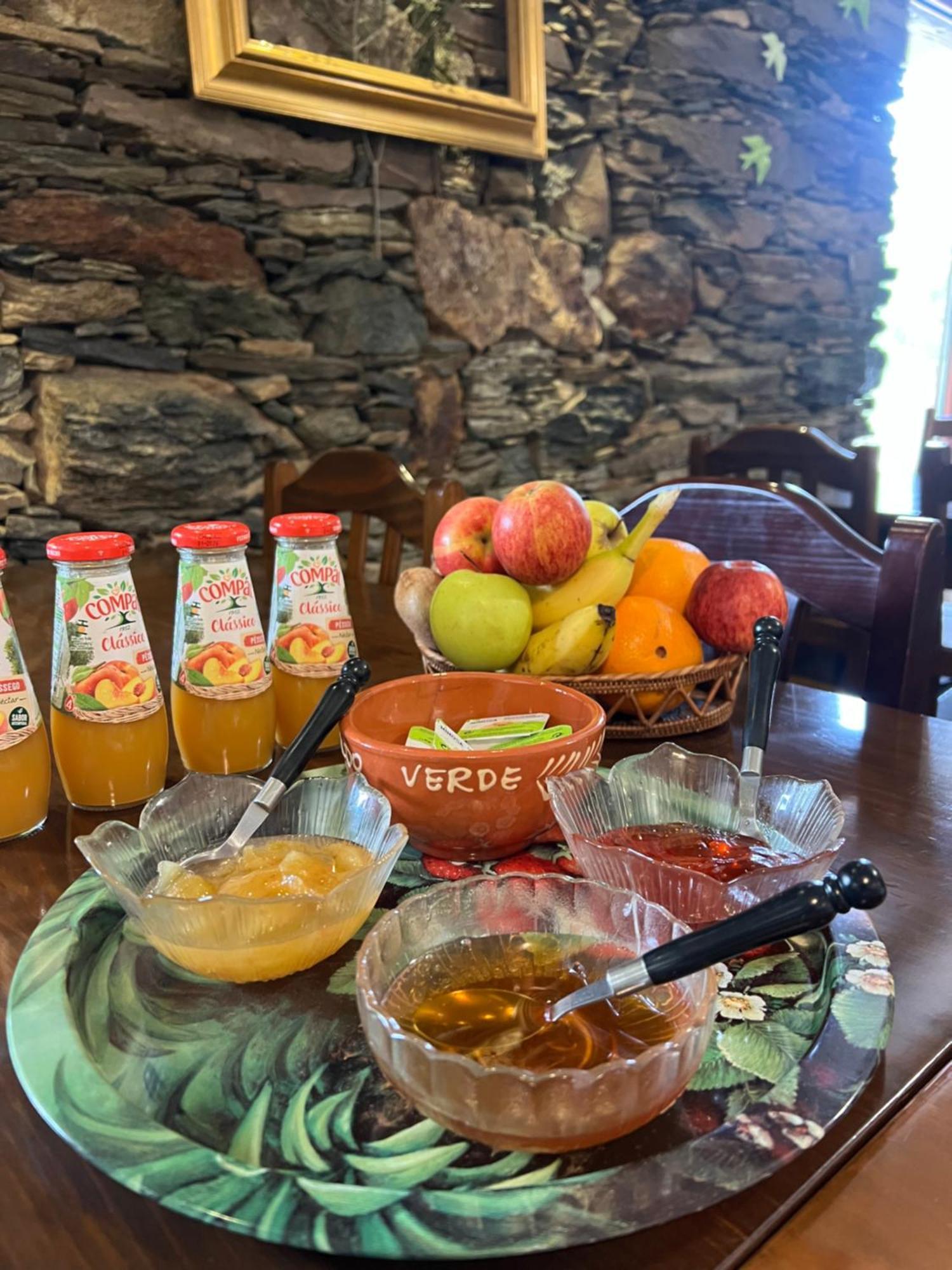 Casa Restaurante O Pites Villa Alfaiao Ngoại thất bức ảnh